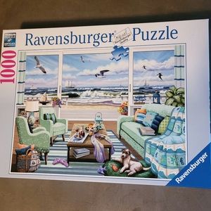 1000 piece jigsaw puzzle